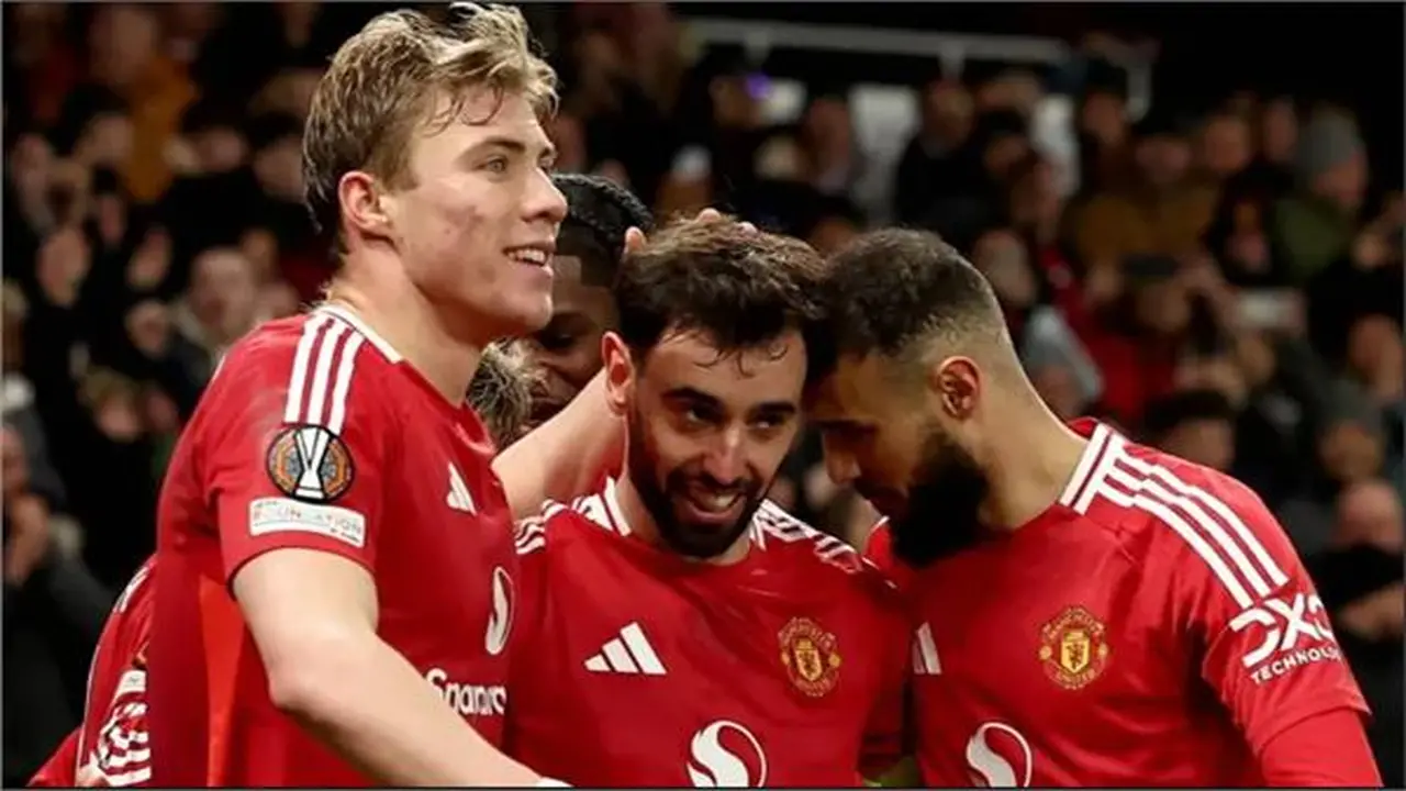 ملامح تشكيل مانشستر يونايتد المنتظر قبل مواجهة أستون فيلا في الدوري الإنجليزي